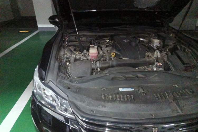 Used Toyota Crown 2018 2.0T Sport Edition Engine Bay Right