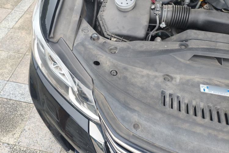 Used Toyota Crown 2018 2.0T Sport Edition Engine Bay Right