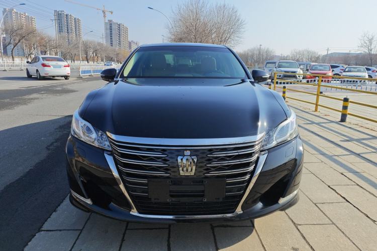 Used Toyota Crown 2018 2.0T Fashion Edition Exterior 1