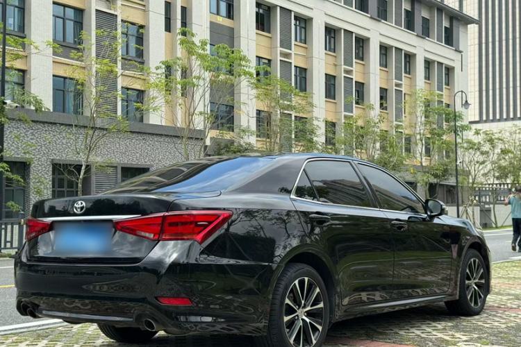 Used Toyota Crown 2018 2.0T Fashion Edition Exterior 1