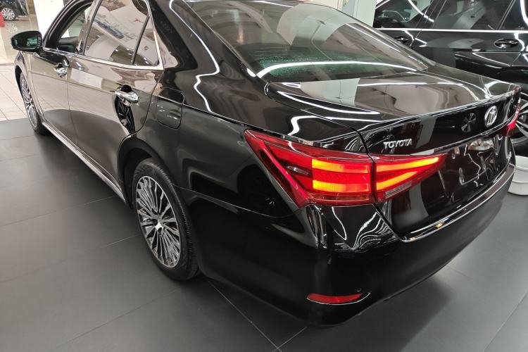 Used Toyota Crown 2018 2.0T Sport Edition Exterior 2