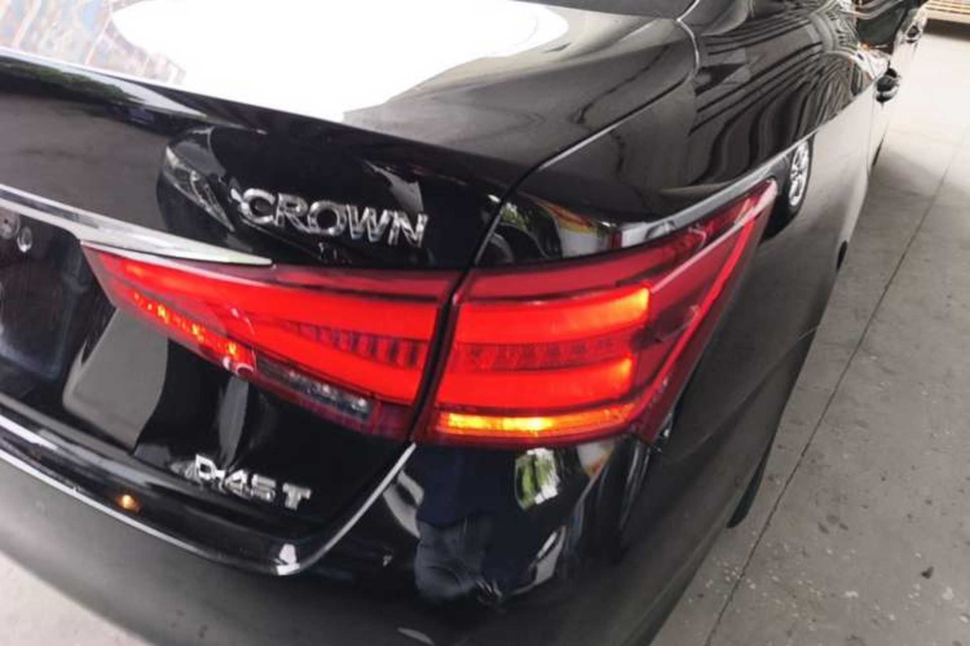 Used Toyota Crown 2018 2.0T Fashion Edition Exterior 3