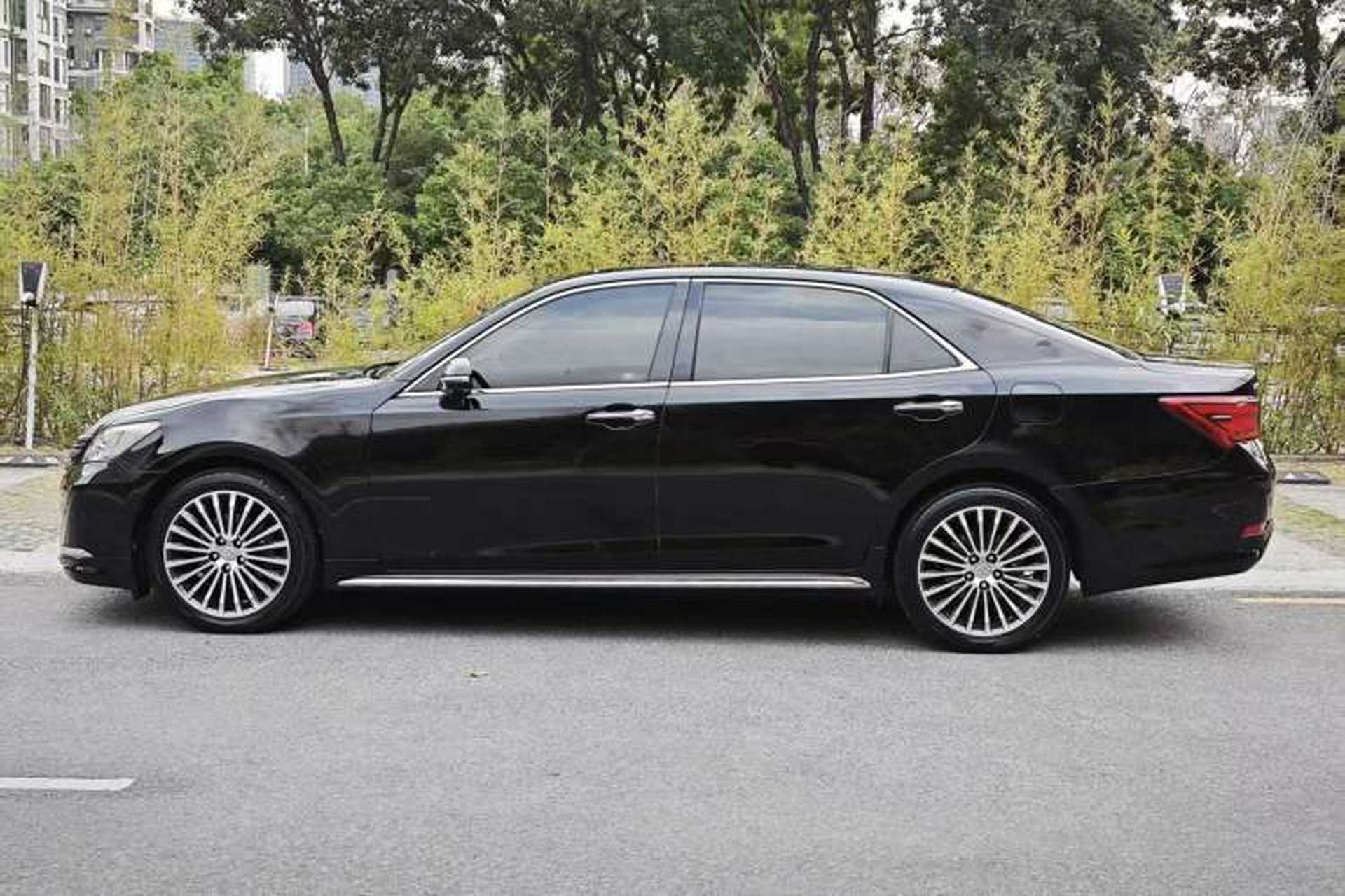 Used Toyota Crown 2018 2.0T Sport Edition Exterior 3