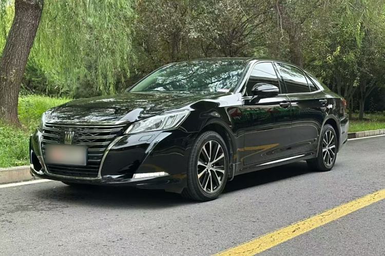 Used Toyota Crown 2018 2.0T Fashion Edition Exterior 5