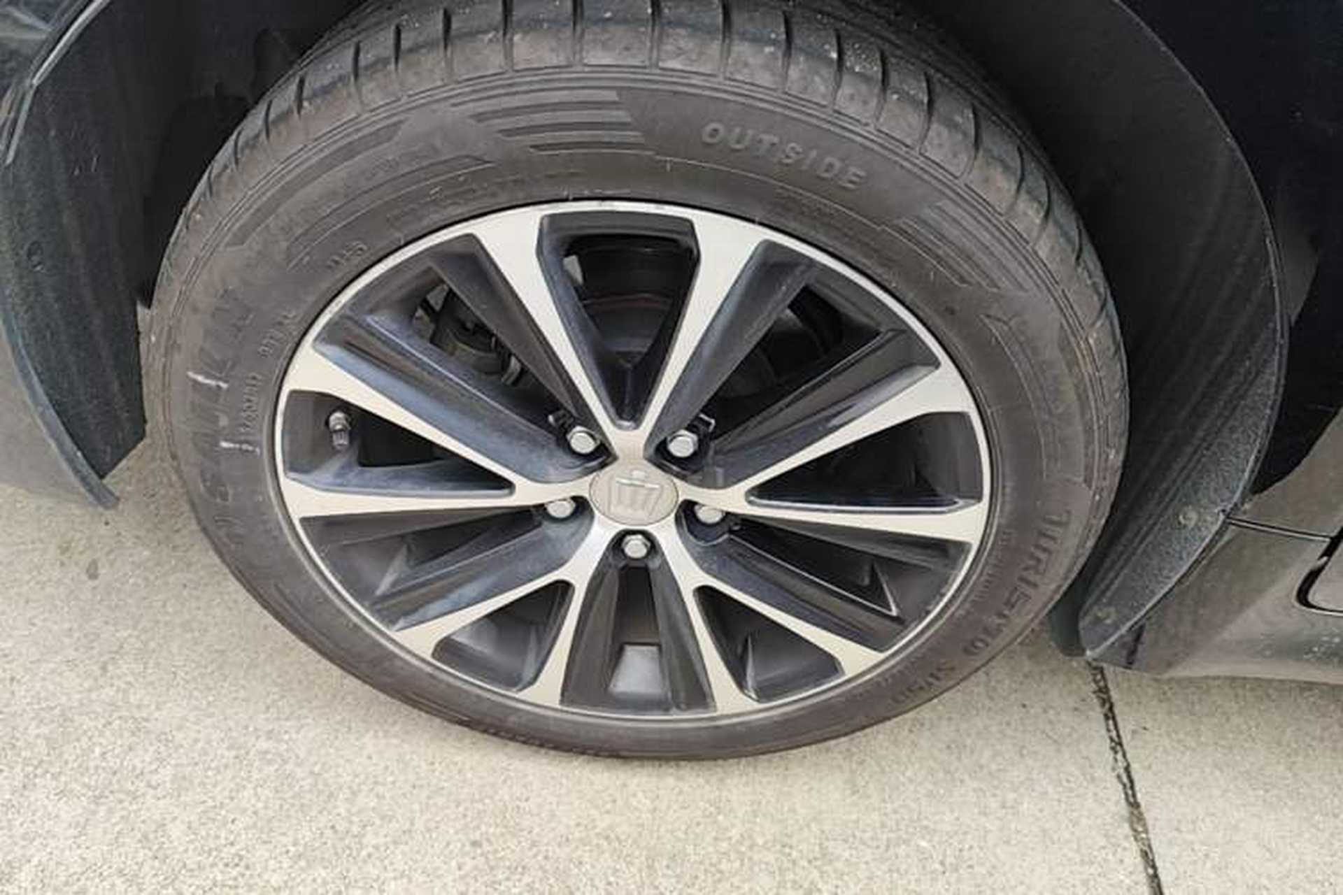 Used Toyota Crown 2018 2.0T Fashion Edition Exterior 5