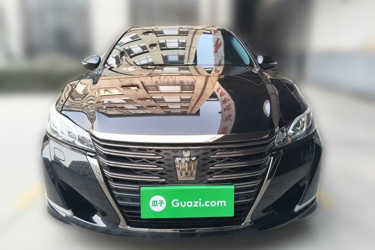 Used Toyota Crown 2018 2.0T Fashion Edition Front