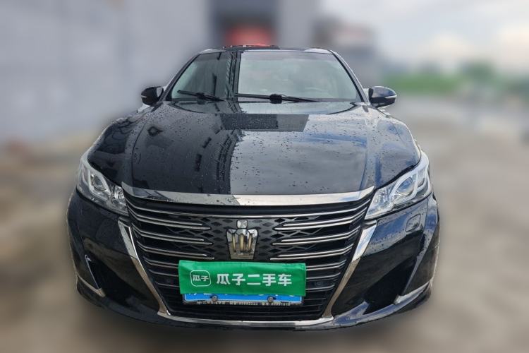Used Toyota Crown 2018 2.0T Fashion Edition Front
