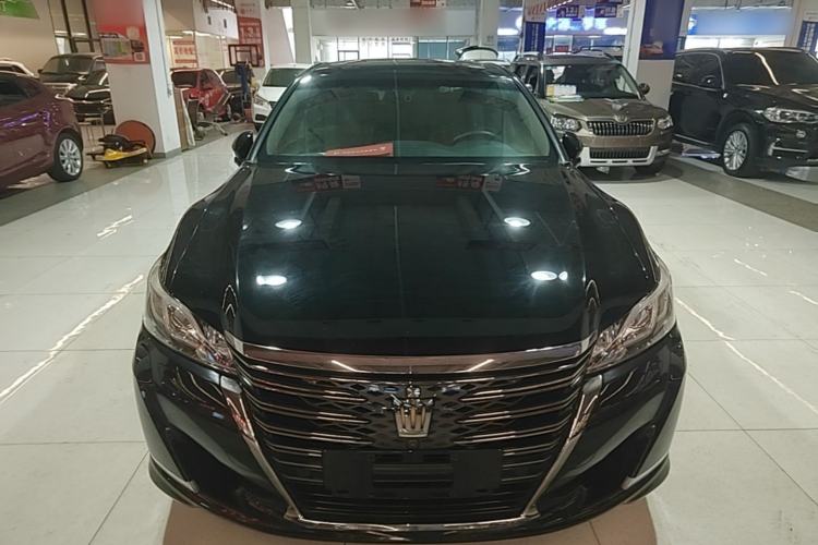 Used Toyota Crown 2018 2.0T Sport Edition Front