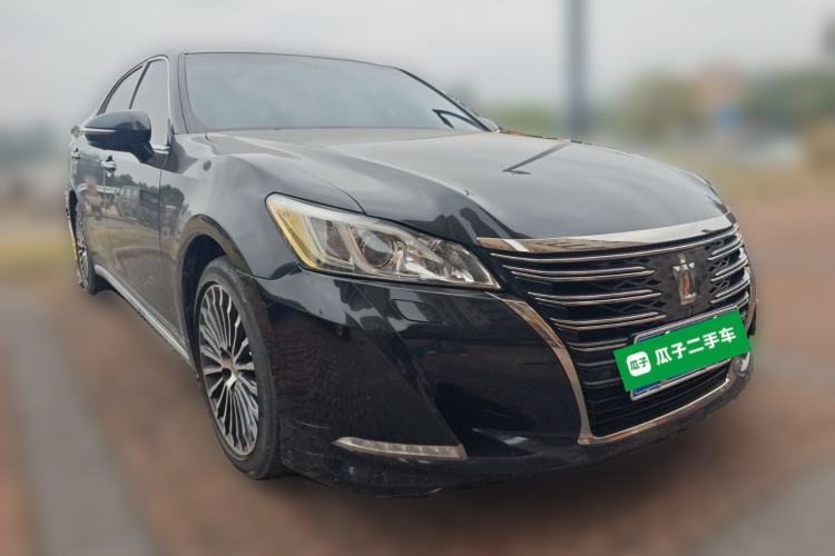Used Toyota Crown 2018 2.0T Sport Edition Front Right 45 Deg