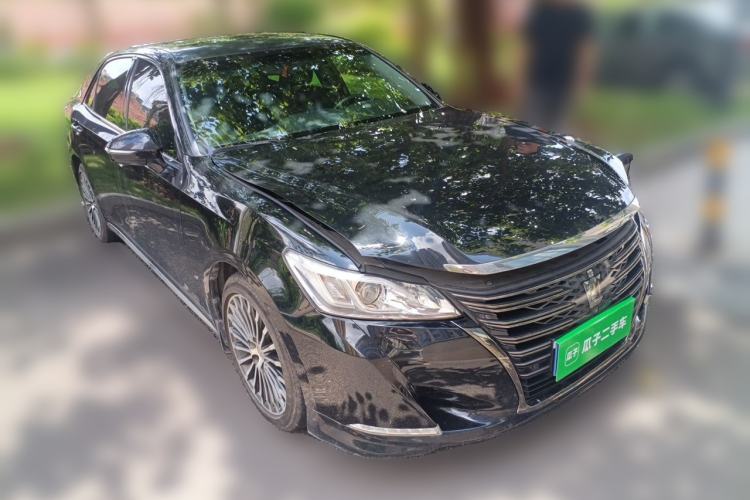 Used Toyota Crown 2018 2.0T Sport Edition Front Right 45 Deg