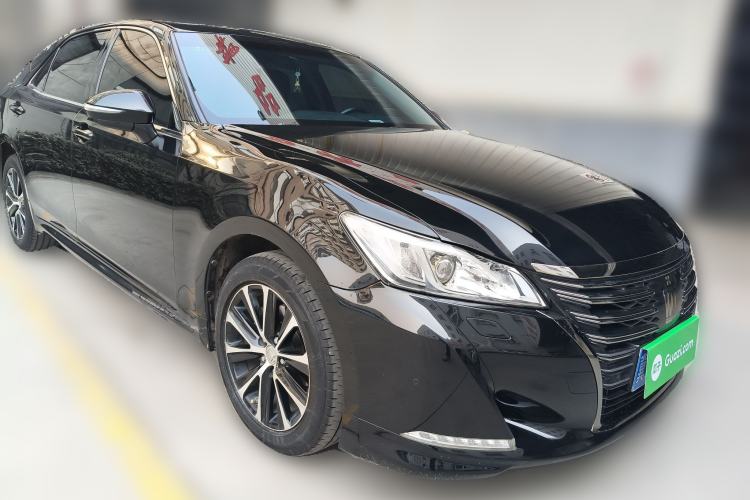 Used Toyota Crown 2018 2.0T Fashion Edition Front Right 45 Deg