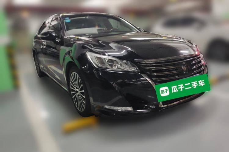 Used Toyota Crown 2018 2.0T Sport Edition Front Right 45 Deg