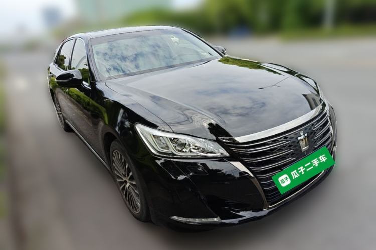 Used Toyota Crown 2018 2.0T Sport Edition Front Right 45 Deg
