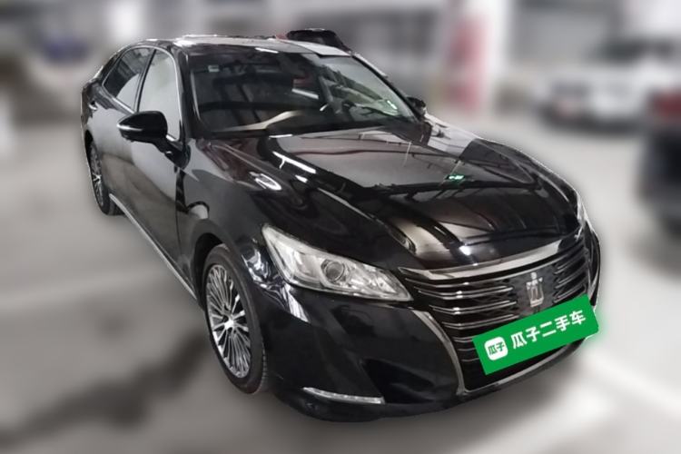 Used Toyota Crown 2018 2.0T Sport Edition Front Right 45 Deg