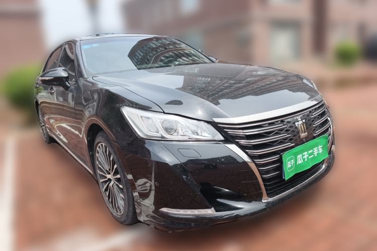 Used Toyota Crown 2018 2.0T Sport Edition Front Right 45 Deg