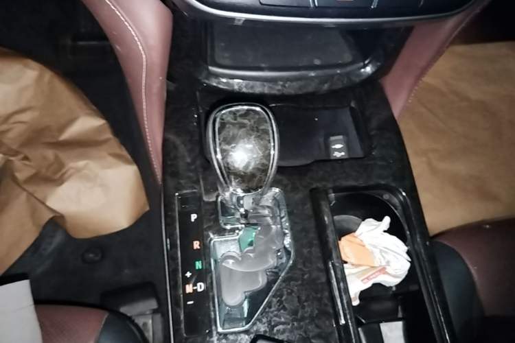 Used Toyota Crown 2018 2.0T Sport Edition Gear Lever