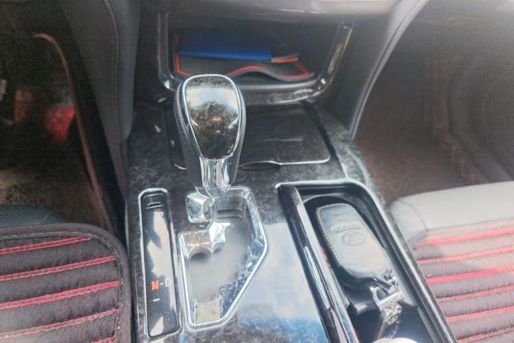 Used Toyota Crown 2018 2.0T Fashion Edition Gear Lever