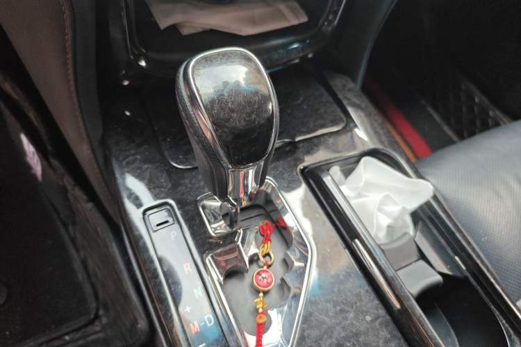 Used Toyota Crown 2018 2.0T Fashion Edition Gear Lever