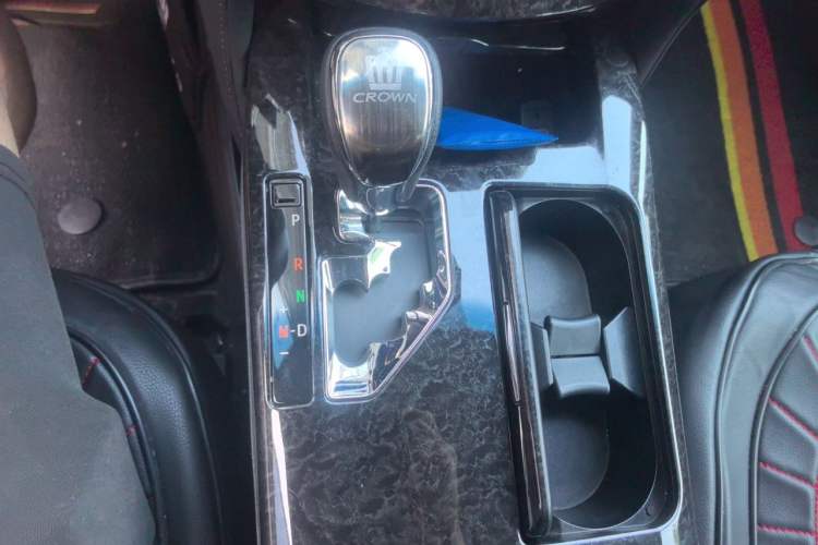 Used Toyota Crown 2018 2.0T Fashion Edition Gear Lever