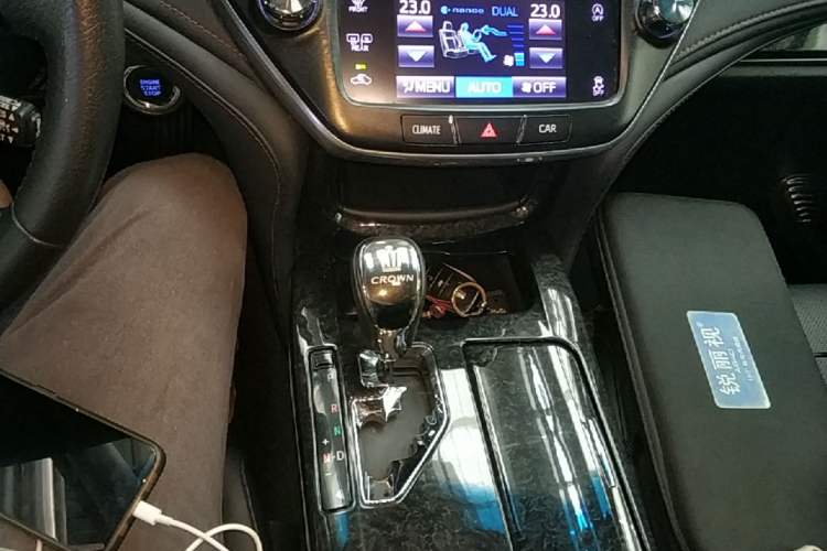 Used Toyota Crown 2018 2.0T Fashion Edition Gear Lever
