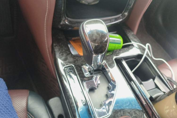 Used Toyota Crown 2018 2.0T Sport Edition Gear Lever