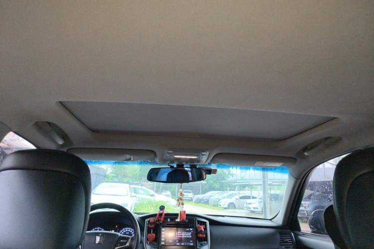 Used Toyota Crown 2018 2.0T Sport Edition Headliner