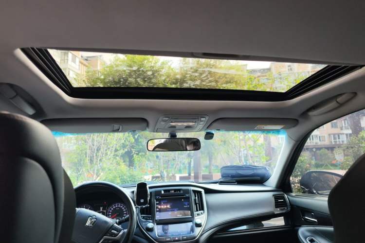 Used Toyota Crown 2018 2.0T Fashion Edition Headliner