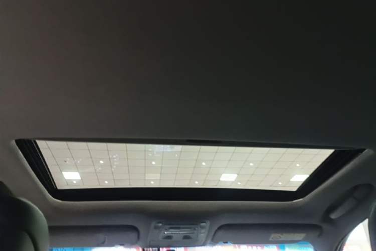 Used Toyota Crown 2018 2.0T Fashion Edition Headliner