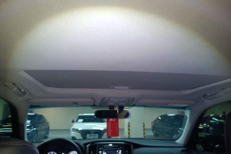 Used Toyota Crown 2018 2.0T Sport Edition Headliner