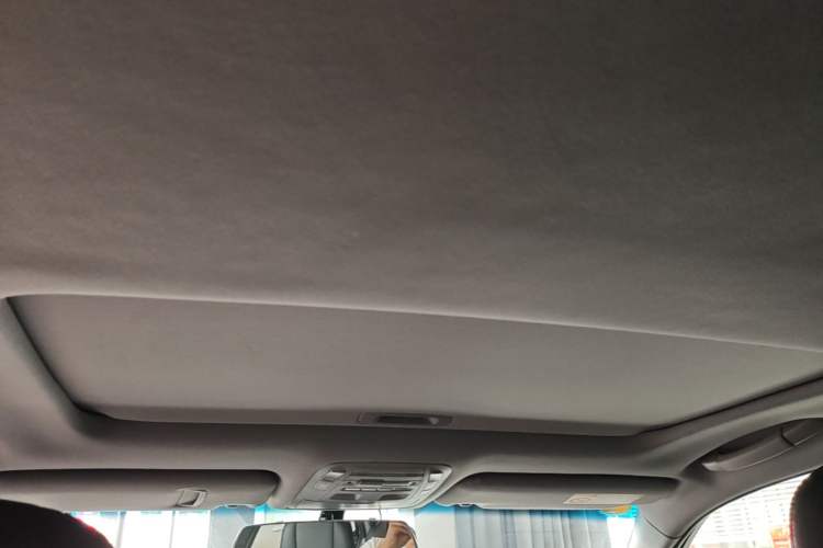 Used Toyota Crown 2018 2.0T Fashion Edition Headliner