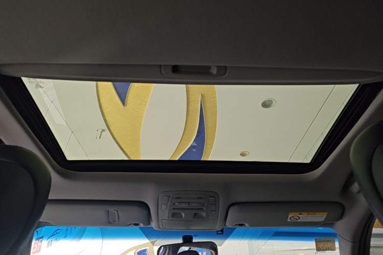 Used Toyota Crown 2018 2.0T Fashion Edition Headliner