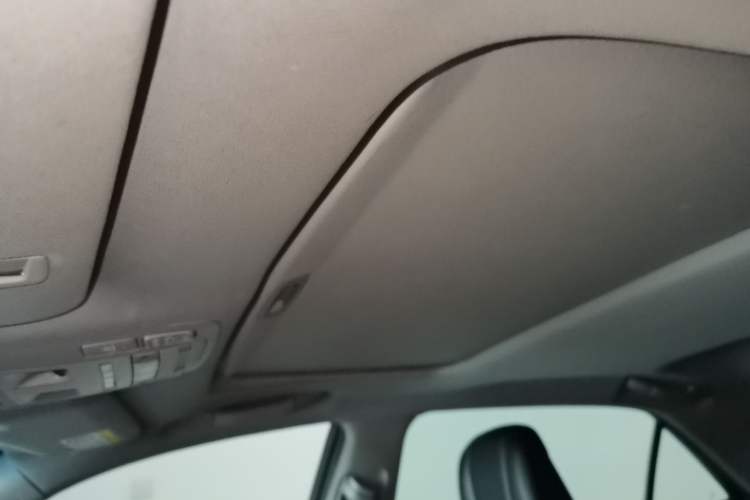 Used Toyota Crown 2018 2.0T Sport Edition Headliner