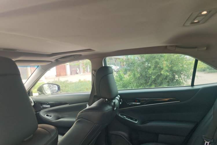 Used Toyota Crown 2018 2.0T Fashion Edition Headliner
