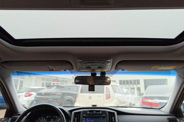 Used Toyota Crown 2018 2.0T Sport Edition Headliner