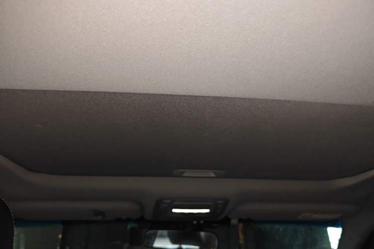 Used Toyota Crown 2018 2.0T Fashion Edition Headliner
