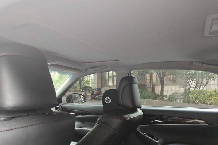 Used Toyota Crown 2018 2.0T Fashion Edition Headliner