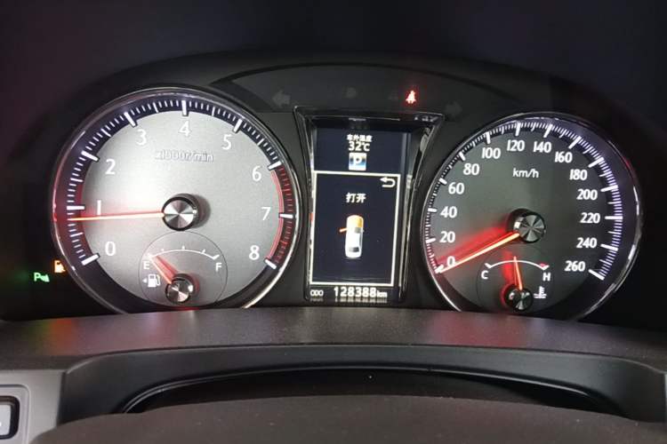 Used Toyota Crown 2018 2.0T Fashion Edition Instrument Cluster