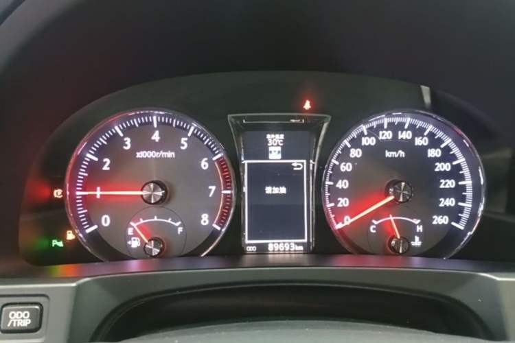 Used Toyota Crown 2018 2.0T Fashion Edition Instrument Cluster