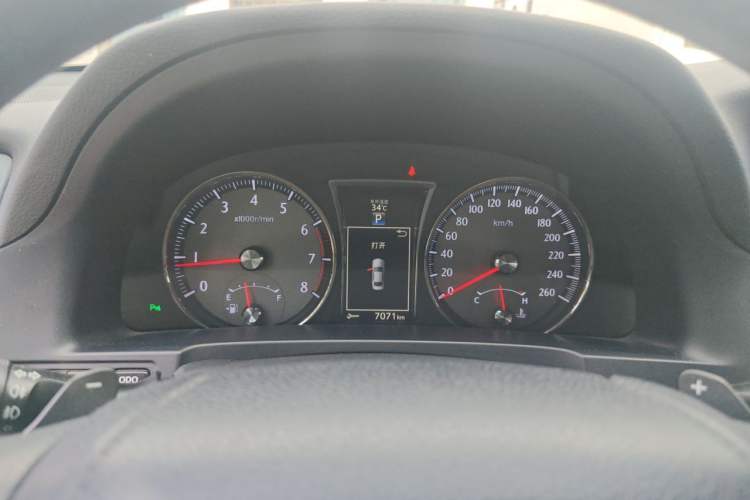 Used Toyota Crown 2018 2.0T Fashion Edition Instrument Cluster