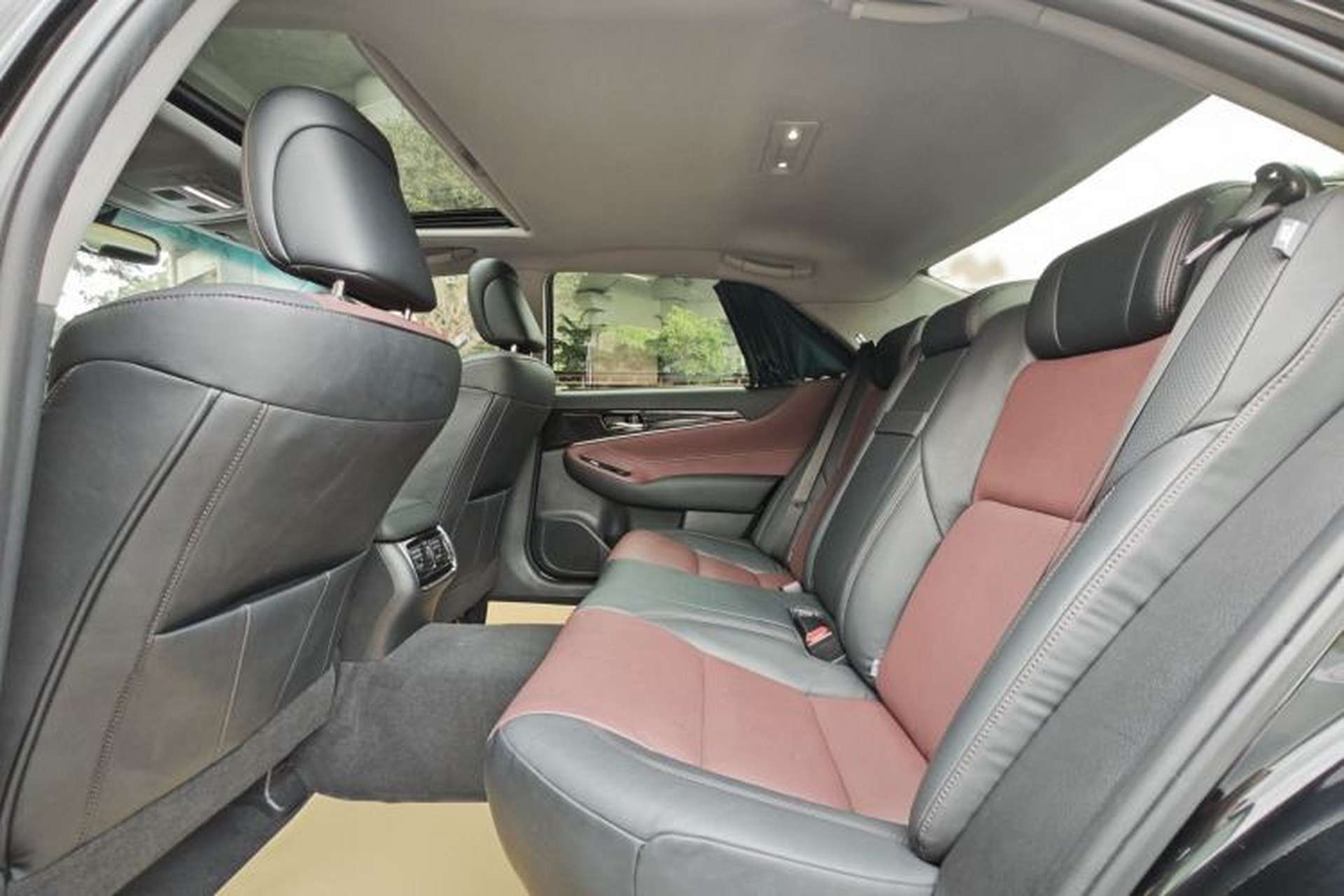 Used Toyota Crown 2018 2.0T Sport Edition Interior 4