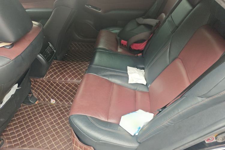 Used Toyota Crown 2018 2.0T Sport Edition Interior 4