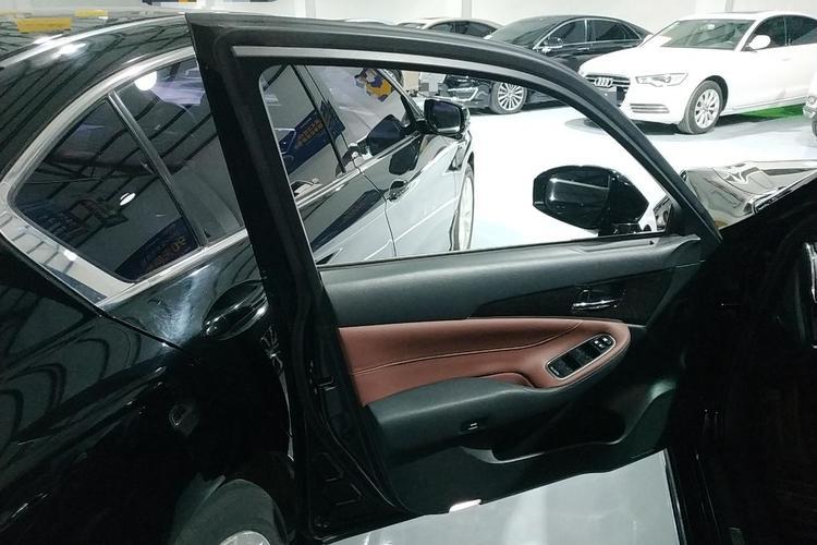 Used Toyota Crown 2018 2.0T Sport Edition Left Front Door Interior