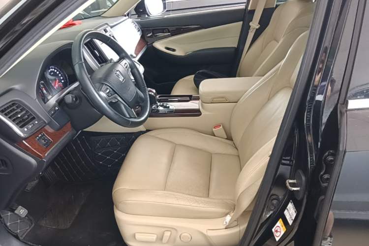 Used Toyota Crown 2018 2.0T Fashion Edition Left Front Seat