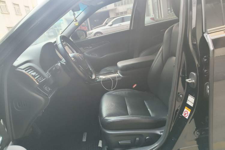 Used Toyota Crown 2018 2.0T Fashion Edition Left Front Seat