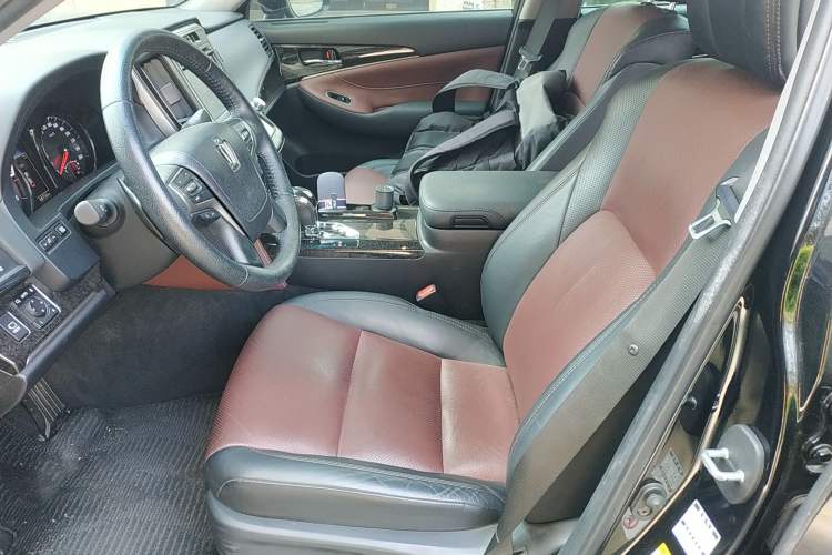 Used Toyota Crown 2018 2.0T Sport Edition Left Front Seat