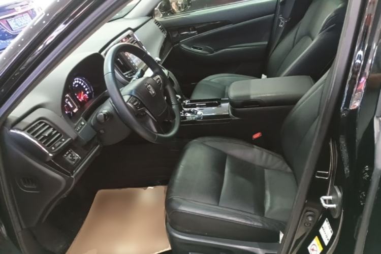 Used Toyota Crown 2018 2.0T Fashion Edition Left Front Seat
