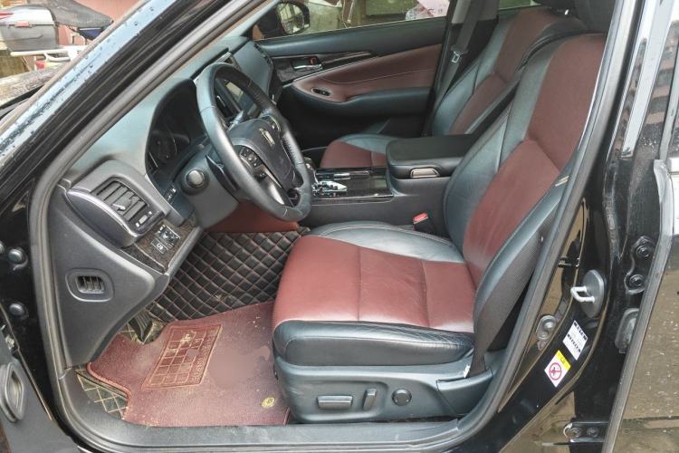 Used Toyota Crown 2018 2.0T Sport Edition Left Front Seat
