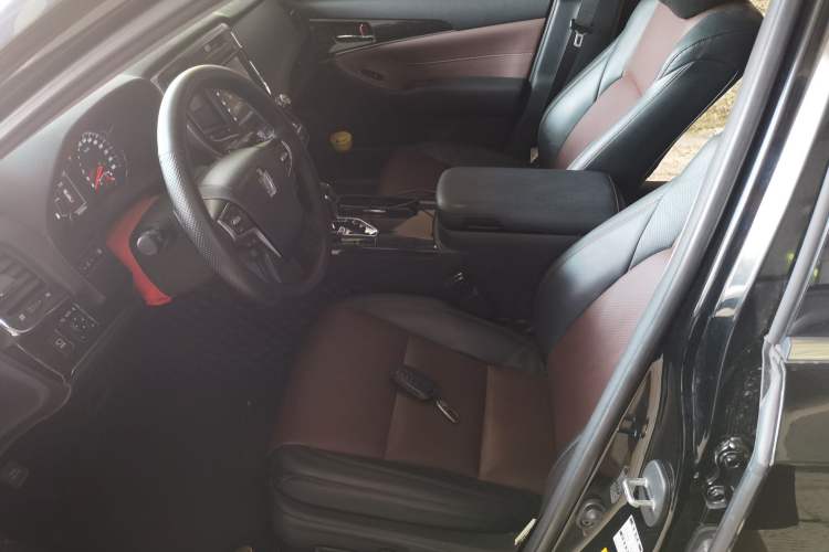 Used Toyota Crown 2018 2.0T Sport Edition Left Front Seat
