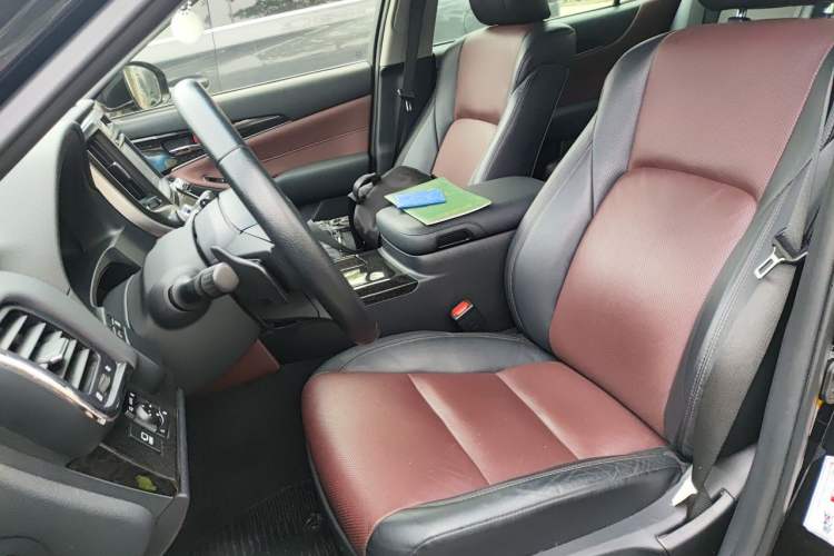 Used Toyota Crown 2018 2.0T Sport Edition Left Front Seat