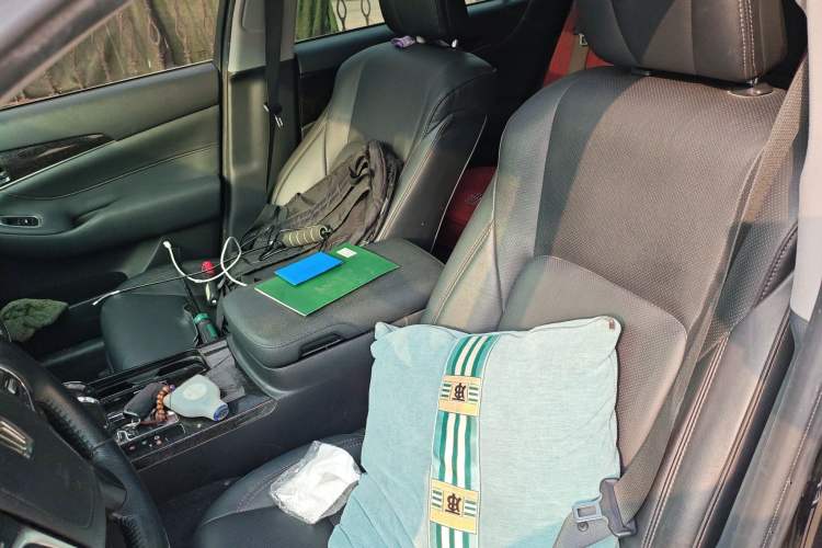 Used Toyota Crown 2018 2.0T Fashion Edition Left Front Seat